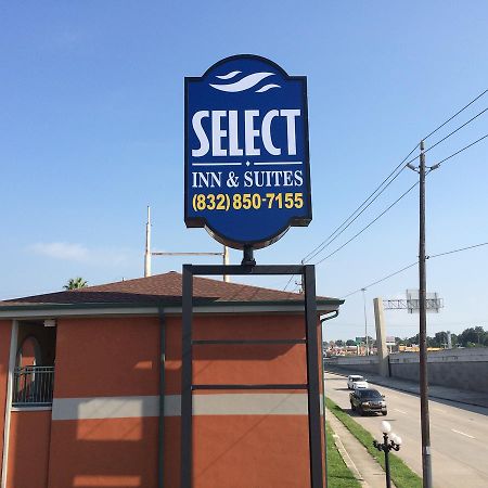 Select Inn And Suites Houston Exterior photo